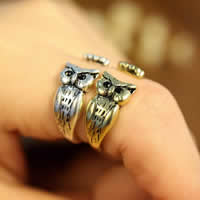 Anillo de dedo de aleación de Zinc, Búho, chapado, abrir & con diamantes de imitación, más colores para la opción, libre de plomo & cadmio, 17mm, tamaño:7, Vendido por UD