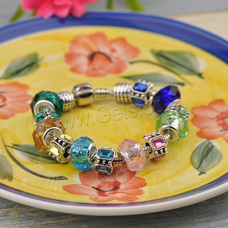 European Bracelets de laiton, alliage de zinc, avec chaîne en laiton & plastique, Plaqué de couleur d'argent, longueur différente pour le choix & facettes, Vendu par brin