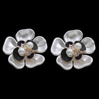 Rhinestone Costume Accessories, ABS Plastic Pearl, with Iron, Flower, gold color plated, enamel & with rhinestone, white Approx 1mm 