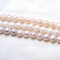Round Cultured Freshwater Pearl Beads, Potato, natural 10-11mm Approx 0.8mm Approx 14.5 Inch 