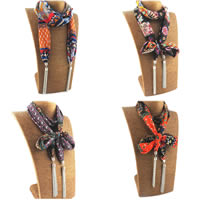 Шифон Короткие Кулон шарф, с цинковый сплав, Платиновое покрытие платиновым цвет, различные модели для выбора & Женский продается Strand