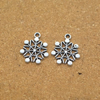 Zinc Alloy Christmas Pendants, Snowflake, antique silver color plated, Christmas jewelry Approx 1.5mm 