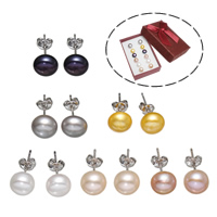Freshwater Pearl Stud Earring, Brass, with paper box & Freshwater Pearl, platinum color plated, mixed colors, nickel, lead & cadmium free, 8-9mm 