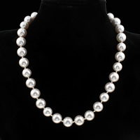 Ожерелье из ракушки Южного моря, южноморская ракушка, Круглая, разный размер для выбора & Женский, длина:Приблизительно 18 дюймовый, продается Strand
