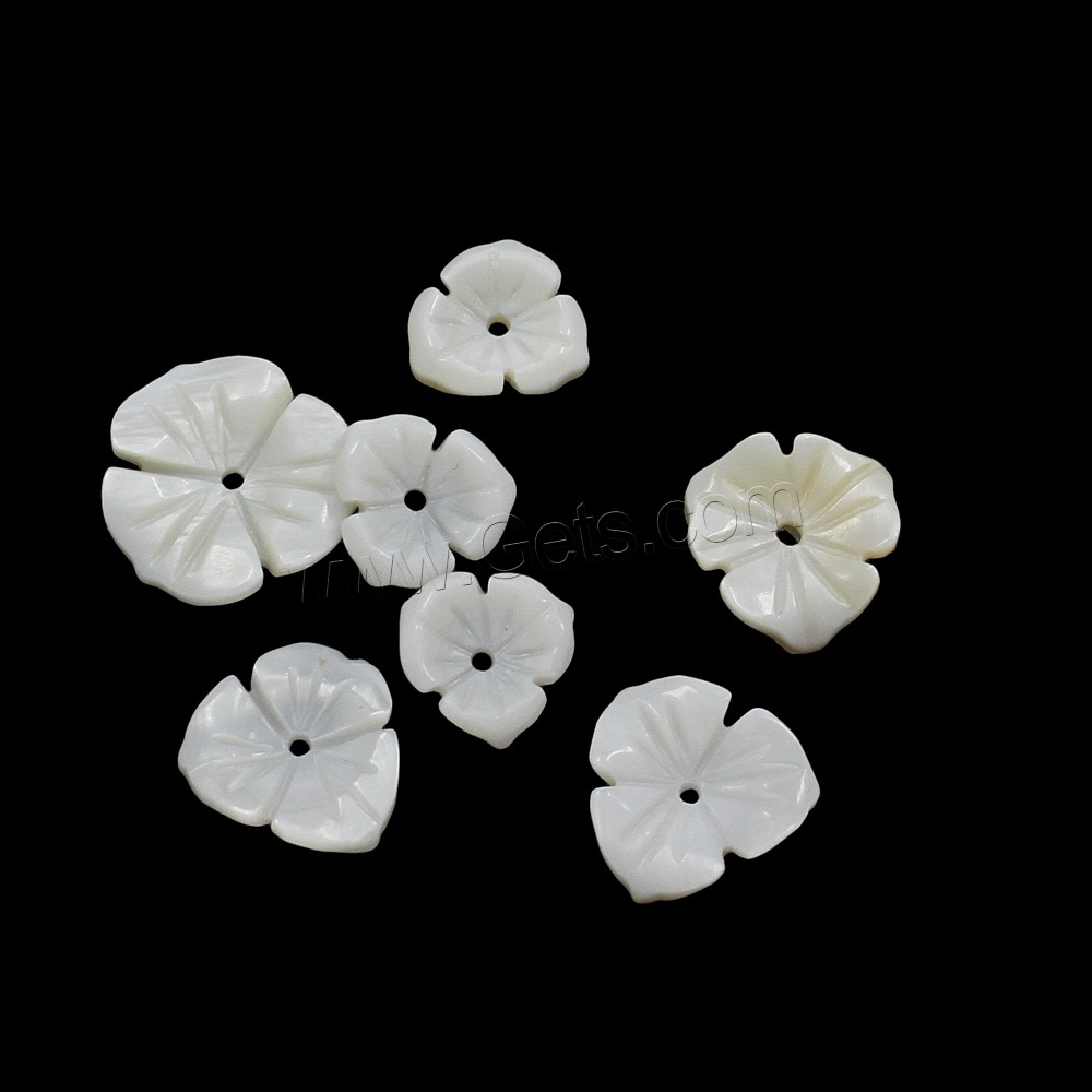Perles de coquillages blancs, Lèvre blanche, fleur, normes différentes pour le choix, Trou:Environ 1mm, Vendu par PC