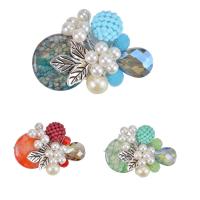 Broche de perle en verre, alliage de zinc, avec cristal & perle de verre & résine, Placage de couleur argentée, pour femme, plus de couleurs à choisir, sans plomb et cadmium Vendu par PC