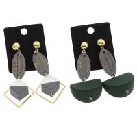 白銅 ドロップイヤリング, とともに プラスチック製の耳のナット & ウッド, 純銀 ポスト, ゴールドメッキ, 異なるスタイルを選択, 売り手 ペア