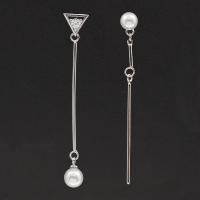 cuproníquel Pendientes asimétricos, con Perlas de plástico ABS & cúbica circonia, plata esterlina aguja de pendiente, chapado en color de plata, para mujer, 8x55x3.5mm, Vendido por Par