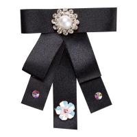 Cloth Brooch, Zinc Alloy, with Plastic Sequin & Cloth & Plastic Pearl, plated, for woman & with rhinestone 