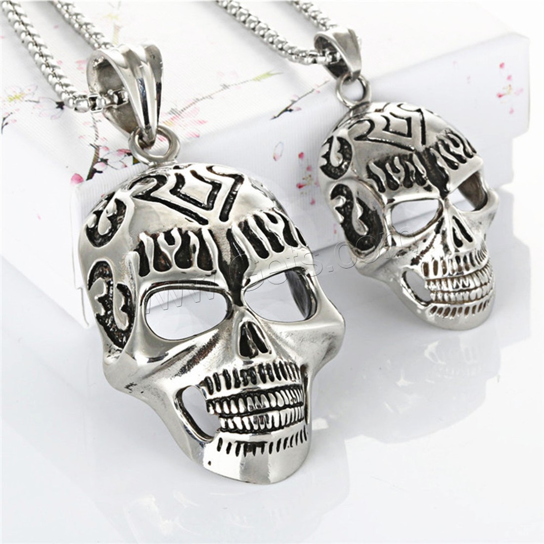 Men Sweater Chain Necklace, Titanium Steel, Skull, polished, different size for choice & box chain & for man & blacken, Length:Approx 24 Inch, Sold By Strand