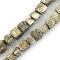 Goldene Pyrit Perlen, Quadrat, 8-21x12-27x10-21mm, Bohrung:ca. 2mm, Länge:ca. 15 ZollInch, ca. 25PCs/Strang, verkauft von Strang