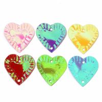 paillettes en plastique, coeur, couleurs mélangées Environ Vendu par sac