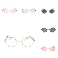 Mode Sonnenbrillen, Metallisches Legieren, mit Acryl, plattiert, Bruchbeweis & unisex, keine, 138x138x43mm, verkauft von PC