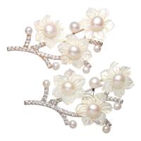Freshwater Pearl Brooch, Brass, with White Shell & Freshwater Pearl, Flower, plated, for woman & with cubic zirconia nickel, lead & cadmium free 