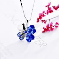 Zinc Alloy Necklace, with Austrian Crystal, with 1.9lnch extender chain, Four Leaf Clover, platinum color plated, bar chain & for woman & faceted & with rhinestone Approx 15.7 Inch 
