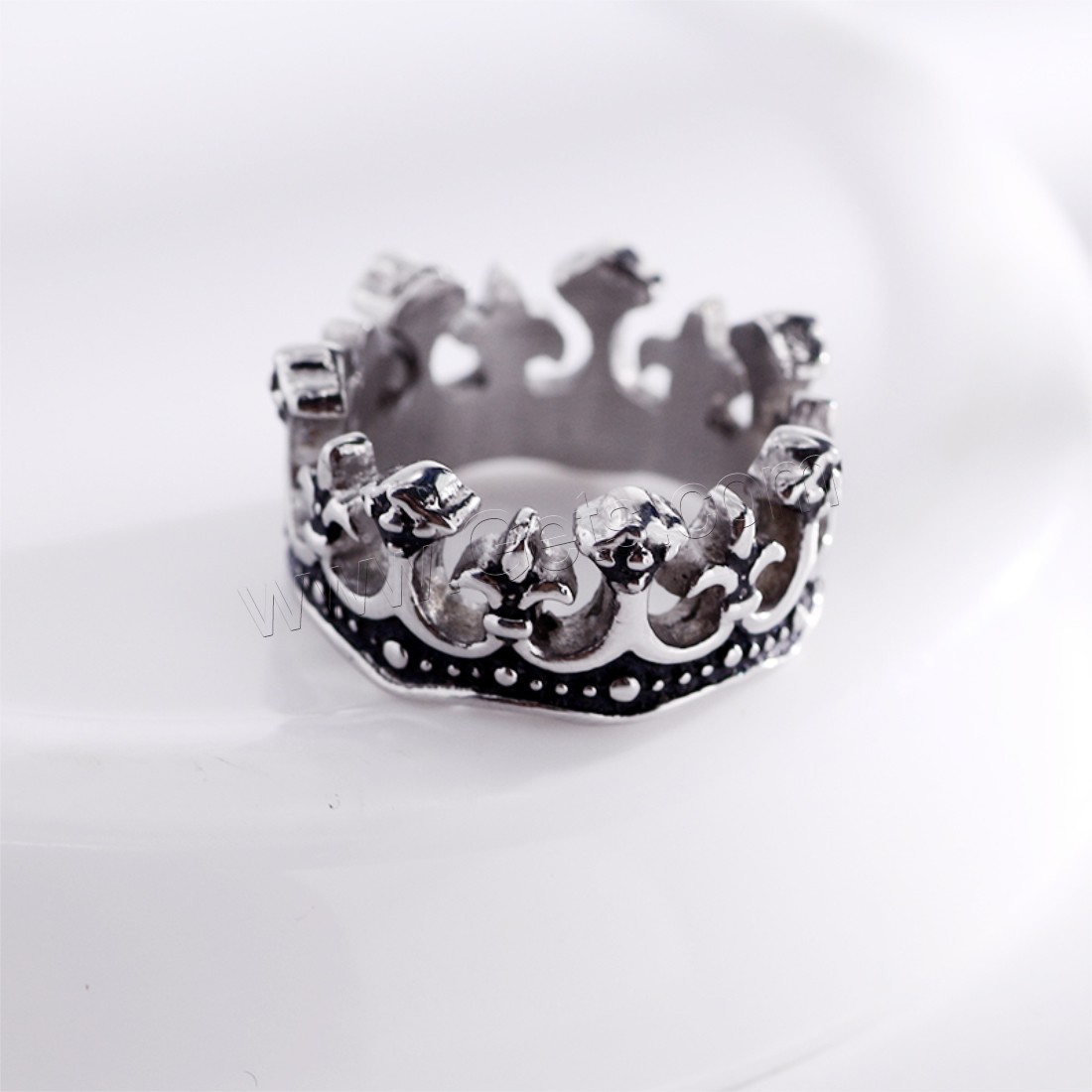 Titanium Steel Finger Ring, Crown, Unisex & different size for choice & blacken, Sold By PC