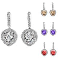 laiton Boucles d'oreilles pendantes Hoop Huggie, coeur, Plaqué de platine, pour femme & avec zircone cubique, plus de couleurs à choisir, protéger l'environnement, sans nickel, plomb et cadmium, 10-25mm, Vendu par paire