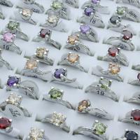 Anillo de dedo de aleación de Zinc, chapado en color de platina, tamaño del anillo mixto & para mujer & con diamantes de imitación, color mixto, libre de plomo & cadmio, 19x25x8mm-22x28x8mm, tamaño:6.5-11, 100PCs/Caja, Vendido por Caja