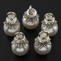 Zinc Alloy Rhinestone Pendants, with Shell Pearl, antique silver color plated, with rhinestone, lead & cadmium free Approx 2.5mm 