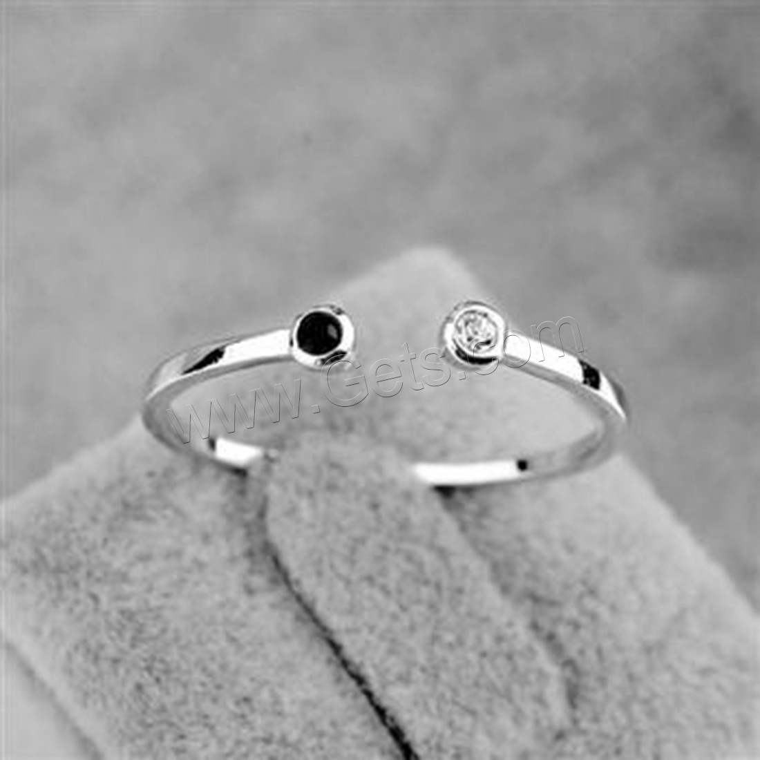 ラインス トーン亜鉛合金指のリング, 亜鉛合金, メッキ, 異なるサイズの選択 & 女性用 & ライン石のある, 無色, 3mm, 売り手 パソコン