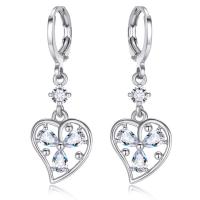 laiton Boucles d'oreilles pendantes Hoop Huggie, coeur, Plaqué de platine, pour femme & avec zircone cubique Vendu par paire