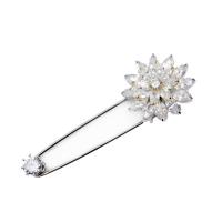 Brass Brooch, Flower, silver color plated, Unisex & with cubic zirconia 