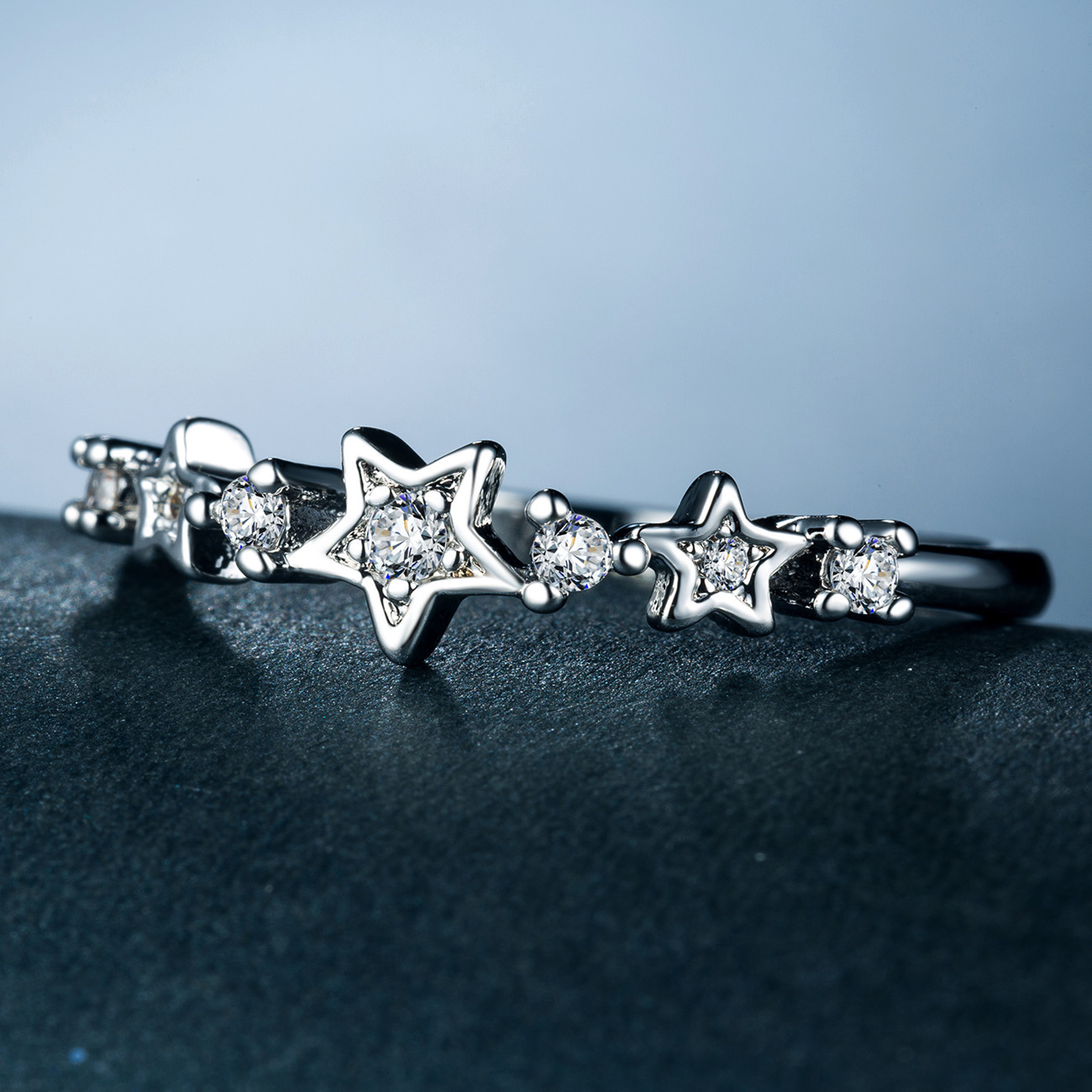 Латунное кольцо с стразами, Латунь, Звезда, покрытый платиной, разный размер для выбора & Женский & со стразами, 5mm, 20mm, продается PC