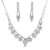 цинковый сплав Свадебный комплект, серьги & ожерелье, с 4Inch наполнитель цепи, плакирован серебром, Для Bridal & со стразами длина:Приблизительно 17.7 дюймовый, продается указан