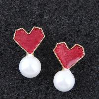Brass Stud Earring, with ABS Plastic Pearl, Heart, real gold plated, for woman & enamel, nickel, lead & cadmium free 