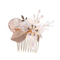 Braut Dekoratives Haarkämmchen, Zinklegierung, mit ABS-Kunststoff-Perlen & Kristall, goldfarben plattiert, für Braut & facettierte & mit Strass, frei von Blei & Kadmium, 55x70mm, verkauft von PC