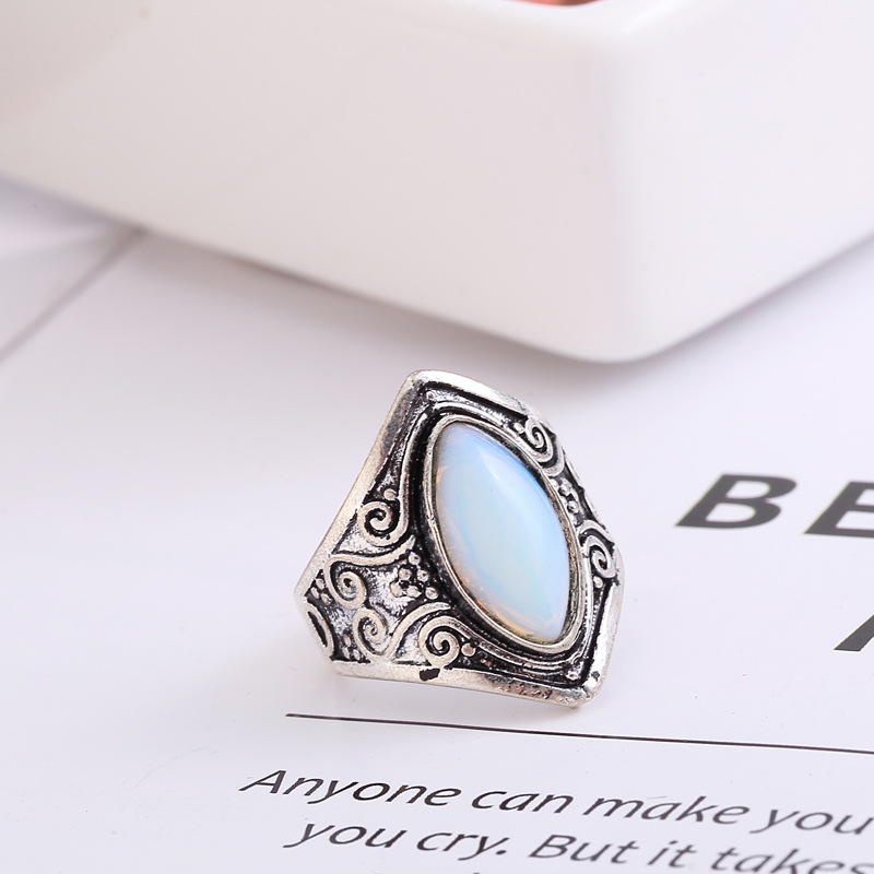 aleación de zinc anillo, con Ópalo marino, chapado en color de plata antigua, diverso tamaño para la opción & para mujer, Vendido por UD