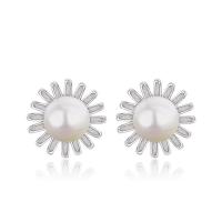 925 Sterling Silver Stud Earring, with Freshwater Pearl, Flower, natural & for woman 