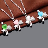 925 Sterling Silver Pendant, with Cats Eye, Three Leaf Clover, with cubic zirconia Approx 3-5mm 