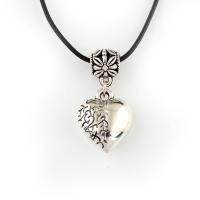 цинковый сплав Ожерелье, с Искусственная кожа, Сердце, плакированный цветом под старое серебро длина:Приблизительно 18.1 дюймовый, продается Strand
