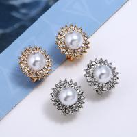 Zinc Alloy Rhinestone Stud Earring, with Plastic Pearl, Flower, plated, for woman & with rhinestone 