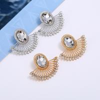 Zinc Alloy Rhinestone Stud Earring, with Crystal, plated, for woman & faceted & with rhinestone 