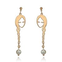 Plastic Pearl Zinc Alloy Earring, with Plastic Pearl, Face, gold color plated, for woman 