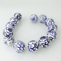Perla de porcelana azul y blanca, 28x28x28mm, agujero:aproximado 3.5mm, longitud:aproximado 13.5 Inch, aproximado 13PCs/Sarta, Vendido por Sarta
