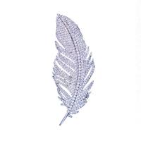 laiton broche, forme de plume, Placage de couleur argentée, pavé de micro zircon & pour femme, 24*61mm, Vendu par PC