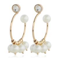 Kunststoff Perle Zink Legierung Ohrring, Zinklegierung, mit Kunststoff Perlen, plattiert, für Frau & mit Strass, weiß, 48x32mm, verkauft von Paar