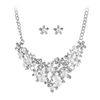 Rhinestone Zinc Alloy Jewelry Set, Stud Earring & necklace, with ABS Plastic Pearl, plated, twist oval chain & for woman & with rhinestone 12mm Approx 17.72 Inch 