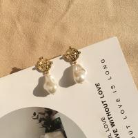 Resin Zinc Alloy Earring, with Resin Pearl, plated, fashion jewelry & for woman 