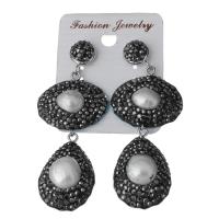 Rhinestone Clay Pave Drop Earring, with rubber earnut & Freshwater Pearl, for woman  65.5mm 