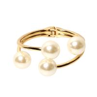 Fashion Zinc Alloy Bangle, with Plastic Pearl, fashion jewelry & for woman, golden 