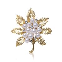 Zinc Alloy Brooch, with Plastic Pearl, Leaf, plated, for woman & with rhinestone 39*42mm 