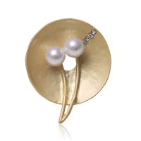 Zinc Alloy Brooch, with Plastic Pearl, plated, for woman & with rhinestone 31*38mm 