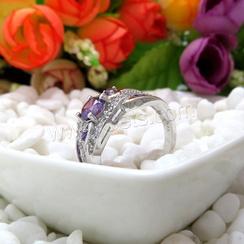 Zircon pavent l'anneau en laiton de doigt, Placage, bijoux de mode & normes différentes pour le choix & pavé de micro zircon & pour femme, violet, 5.7x10.5mm, Vendu par PC