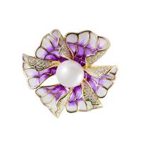 Freshwater Pearl Brooch, Brass, with Cubic Zirconia & Freshwater Pearl, Flower, gold color plated, micro pave cubic zirconia & for woman, 46*46mm 