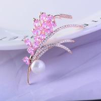 Freshwater Pearl Brooch, Brass, with Freshwater Pearl & Rhinestone, Flower, gold color plated, for woman & with rhinestone, 50*46mm 