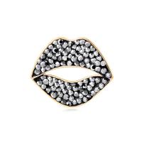 Bijoux broche en Zinc alliage , alliage de zinc, lèvre, Plaqué d'or, pavé de micro zircon & pour femme, plus de couleurs à choisir, 24*28mm, Vendu par PC